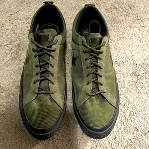 Converse size 13 men’s/olive drab
